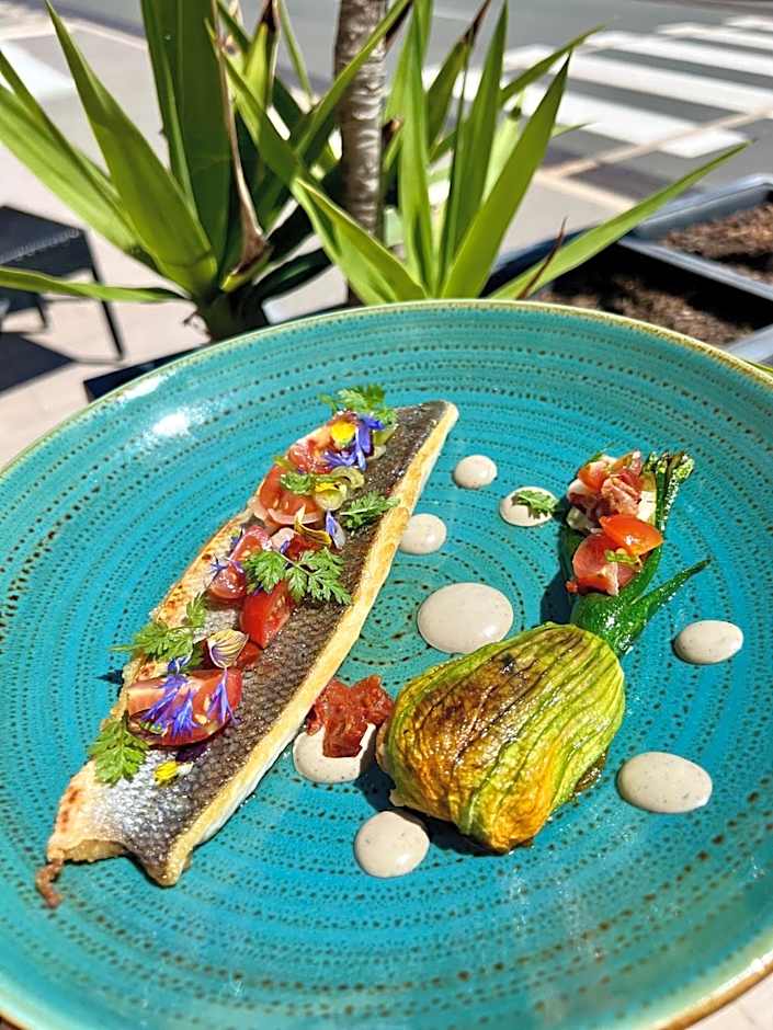 Logis Hôtel & Restaurant Mediterranee