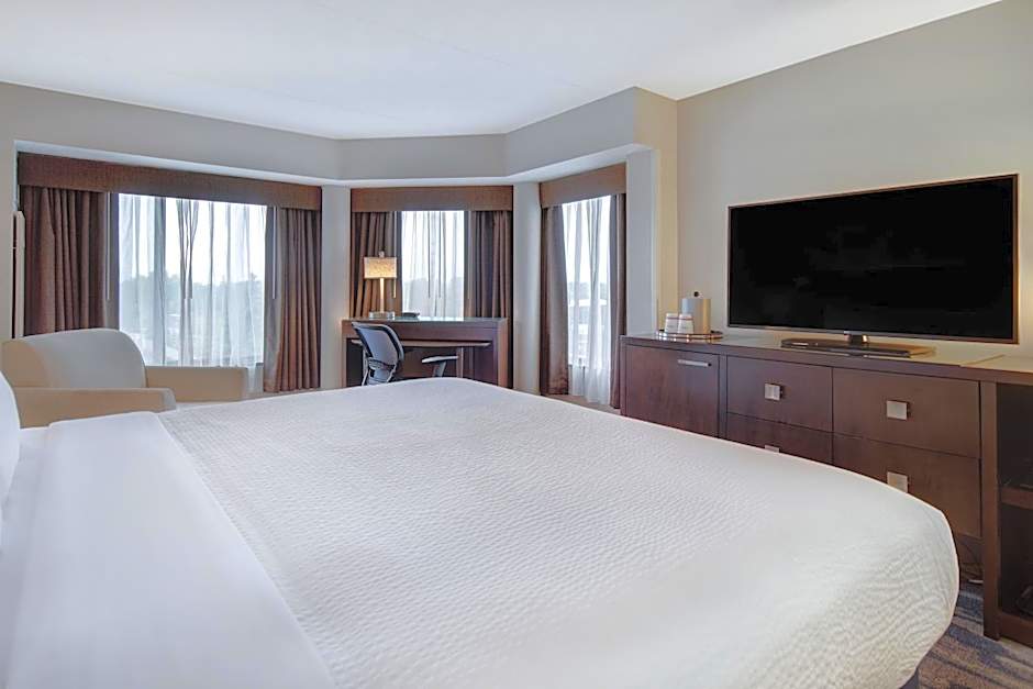 Crowne Plaza Auburn Hills By IHG