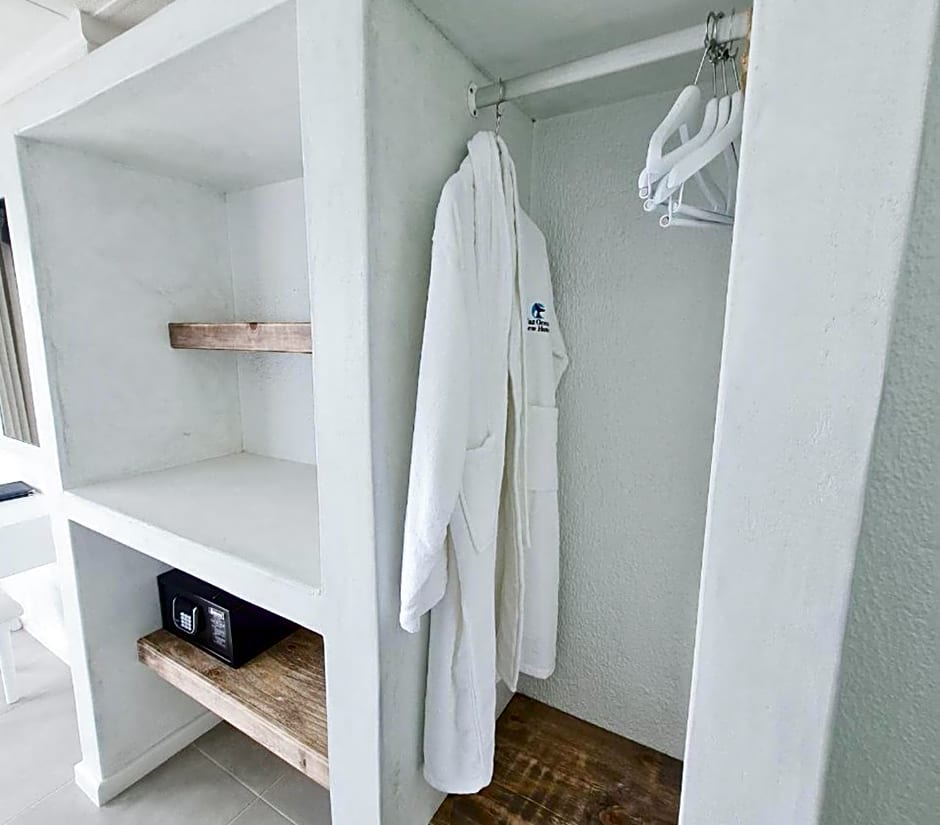 Diaz Ocean View Hotel