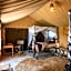 Gnu Mara River Camp