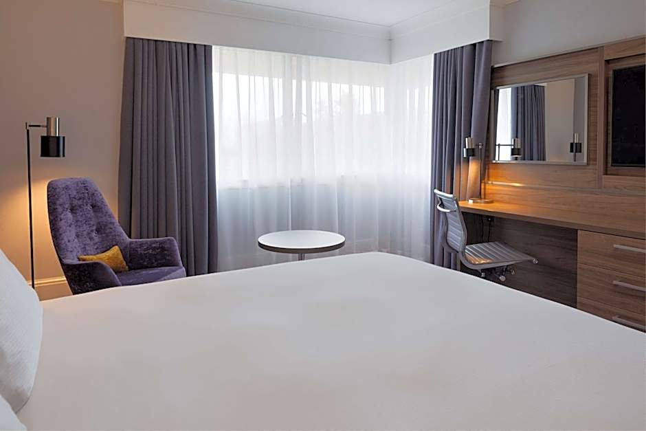 DoubleTree by Hilton Edinburgh Airport