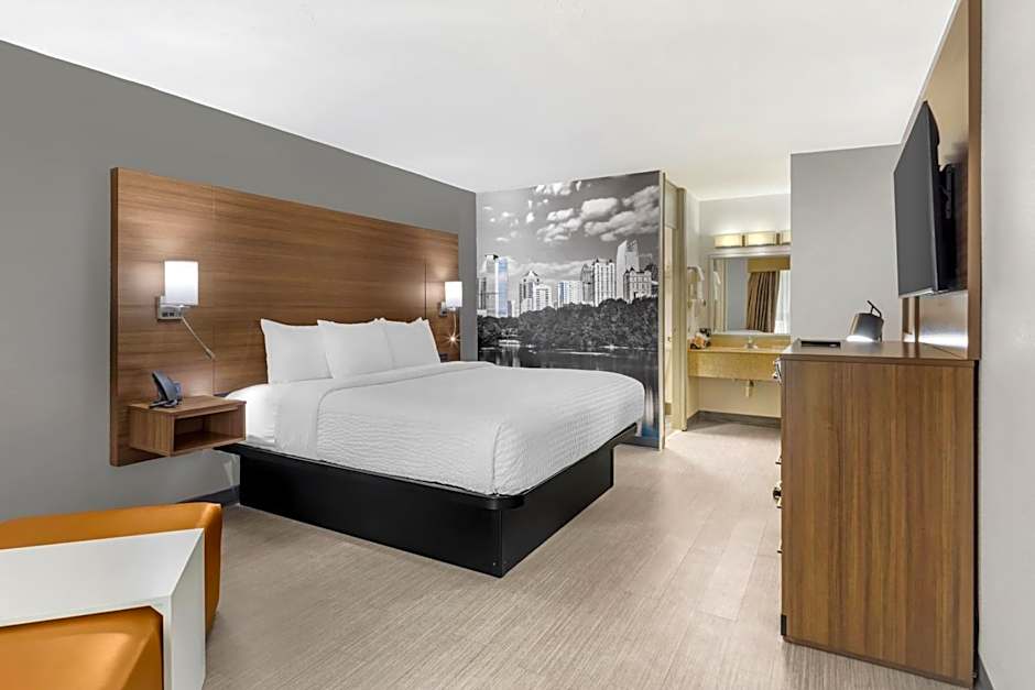 Clarion Pointe Morrow - Atlanta South