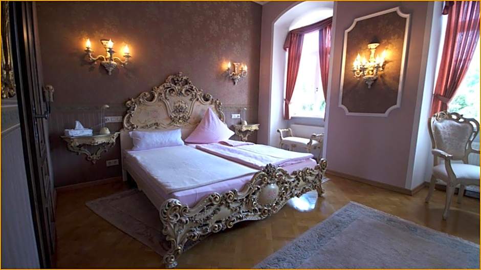 Schloss Sennfeld - Hotel & Restaurant & Veranstaltungsort