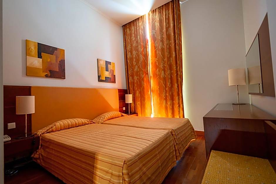 Hotel Apartamentos Geres Ribeiro