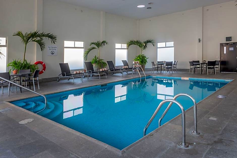 Holiday Inn Express & Suites Silao Aeropuerto Terminal By IHG