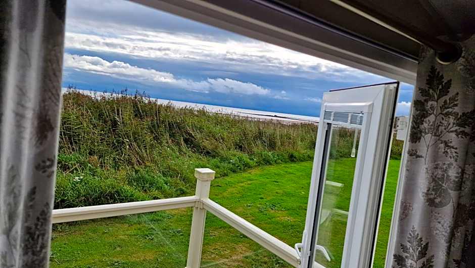 Seaside Heaven - Southerness Caravan Rental