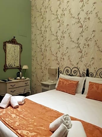 Classic Double or Twin Room