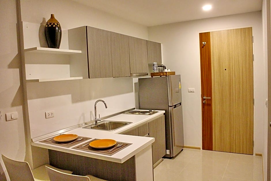 Ozone Condotel Kata Beach by Alpina