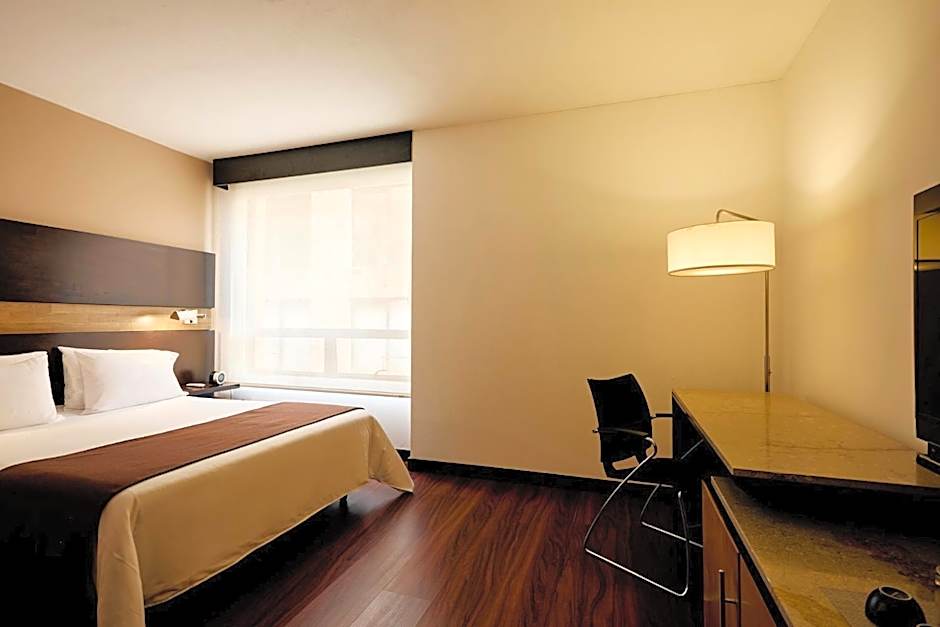 Mercure Bogota Bh Retiro
