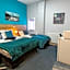 Wellesley Hotel