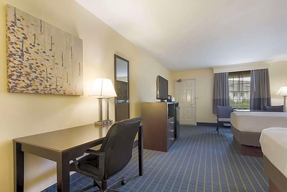 Best Western Parkside Inn