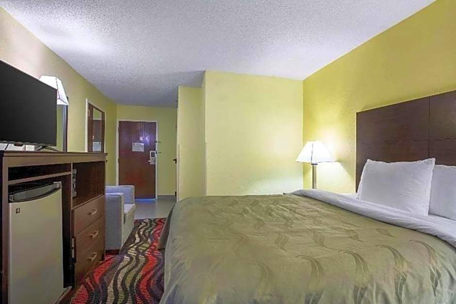 Quality Inn Holly Springs South