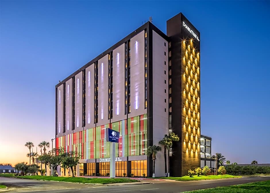 Photo 1 of 50 of DoubleTree by Hilton Laredo