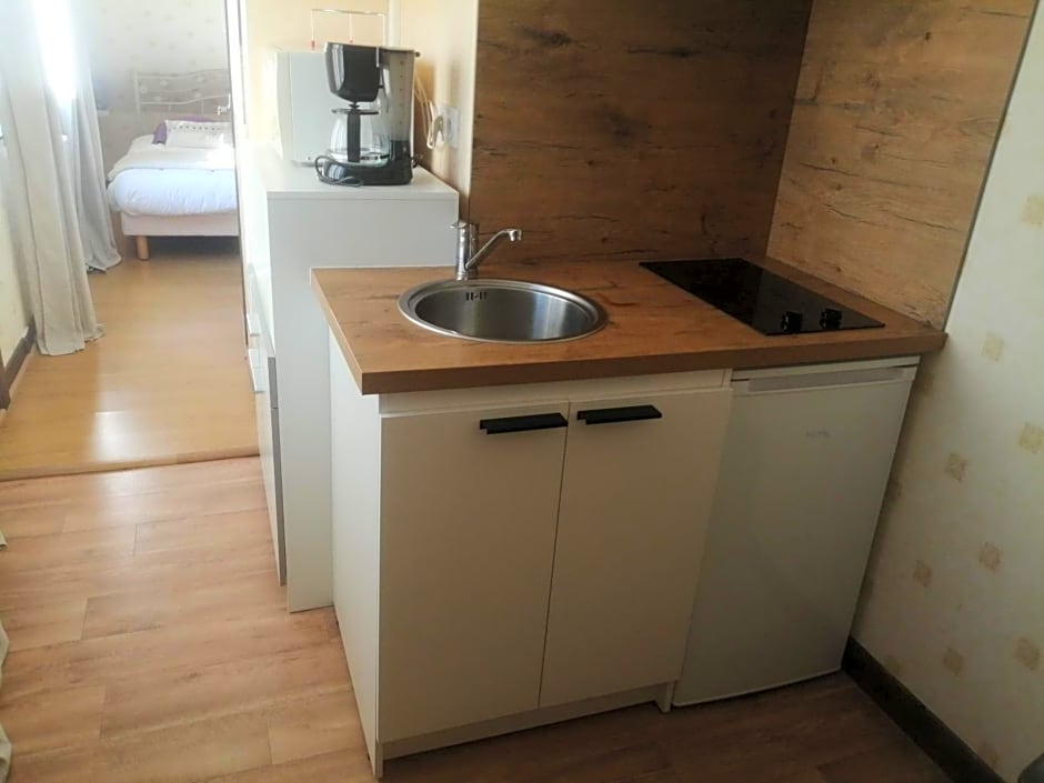 Maison D'hotes Les Vallees – Saint-Quentin-sur-le-Homme, IA