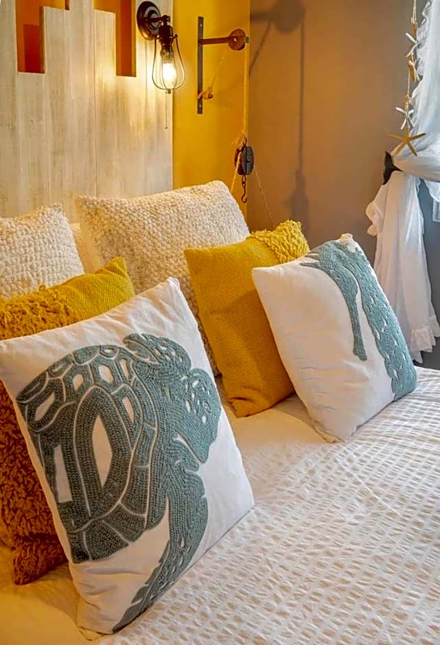 Sol-O-Cien Condo No Check Out Chores