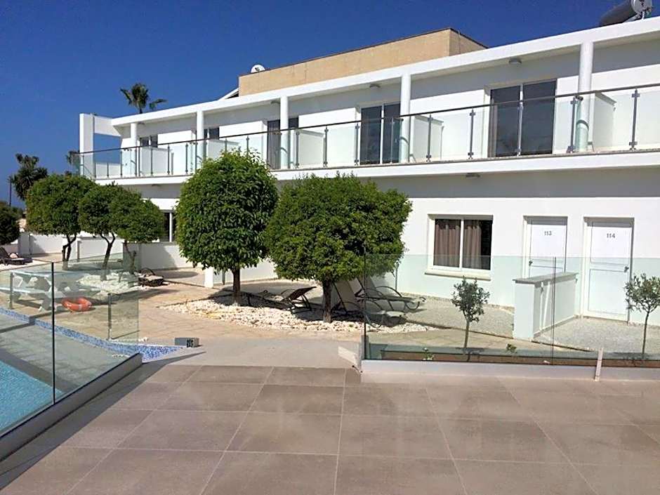 Fedrania Gardens Hotel