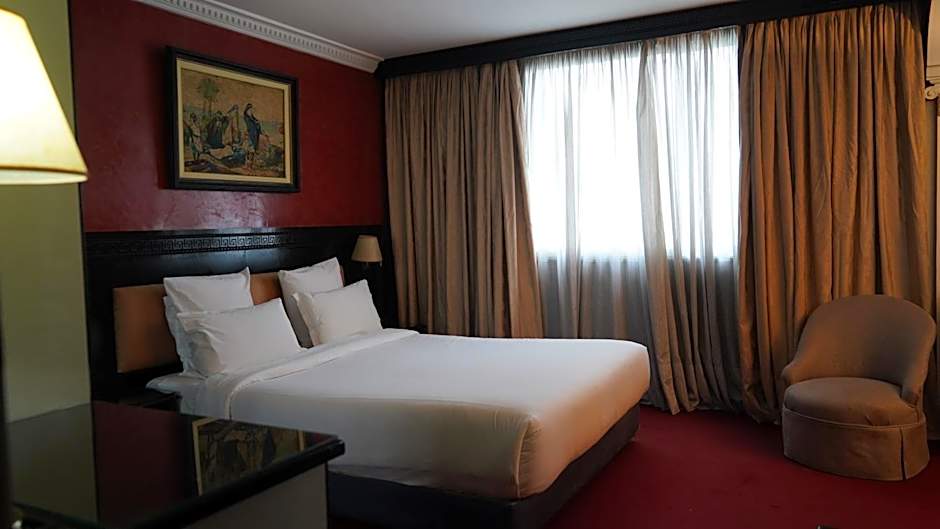 Photo 1 of 5 of Junior Suite