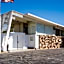 Monkey Tree Hotel by AvantStay Stylish Hotel in Palm Springs w Pool