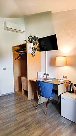 Quadruple Room with Terrace