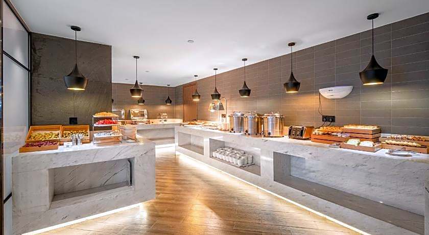 Atour Hotel Chongqing Yongchuan High-Speed Railway Station Xinglong Lake