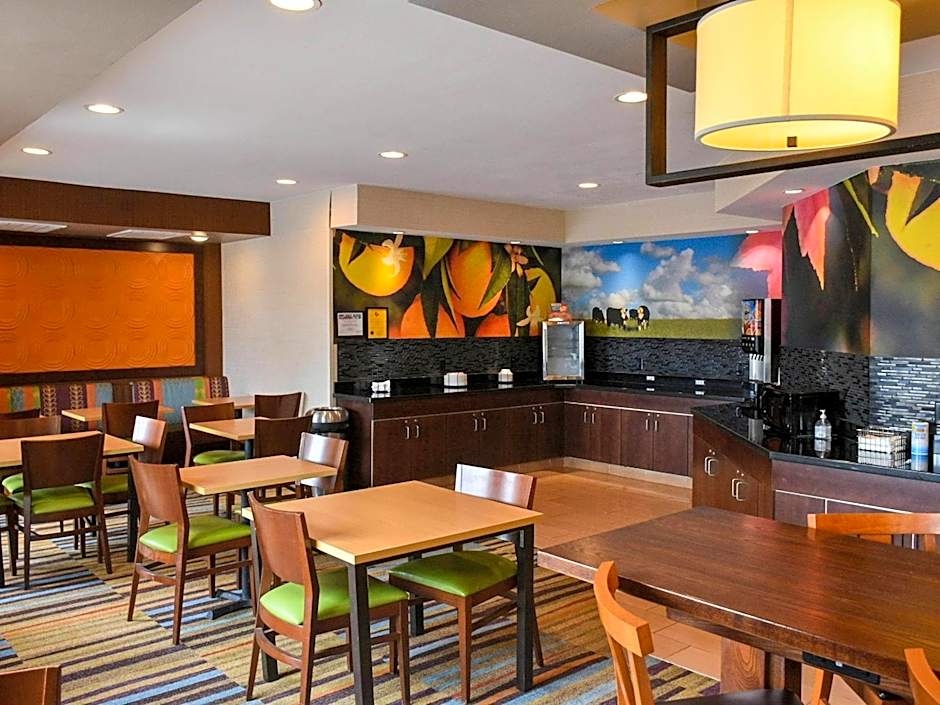 Comfort Inn & Suites Texas City I-45