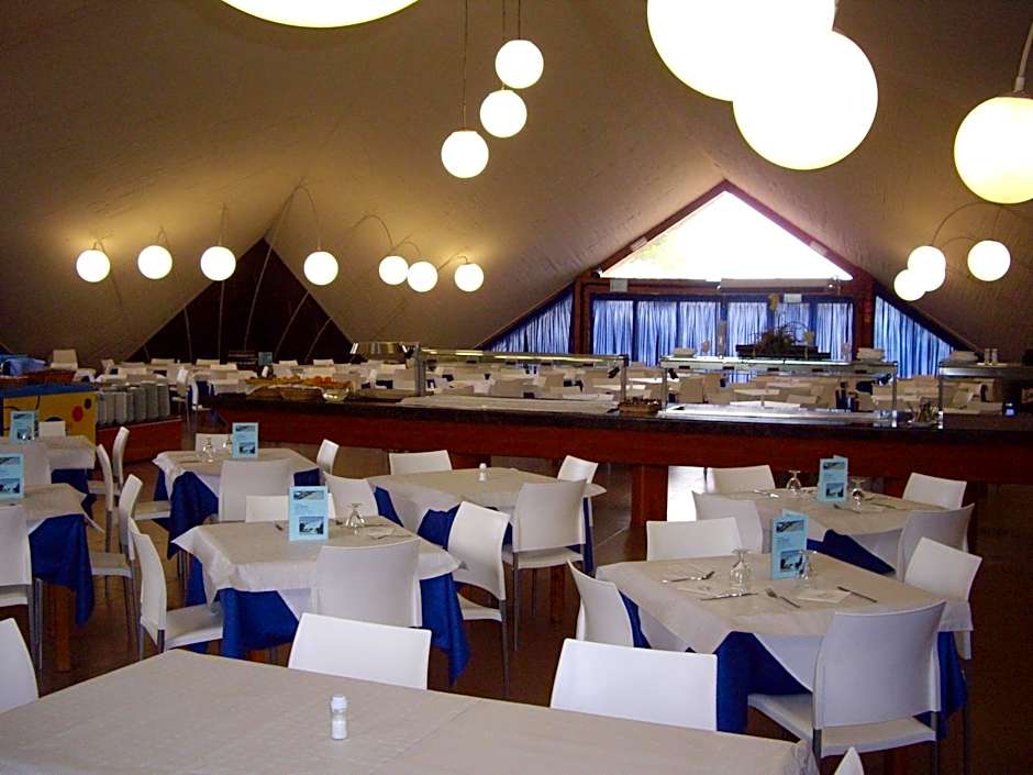 Apartamentos Complejo Eurhostal