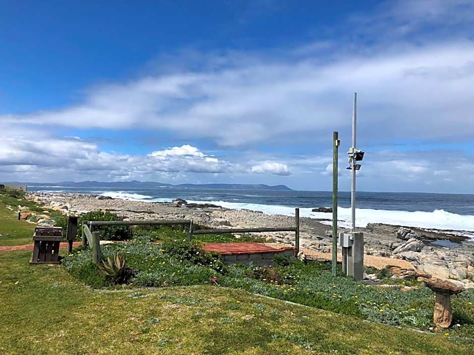 Hermanus Beach Club - Le Maree House 18