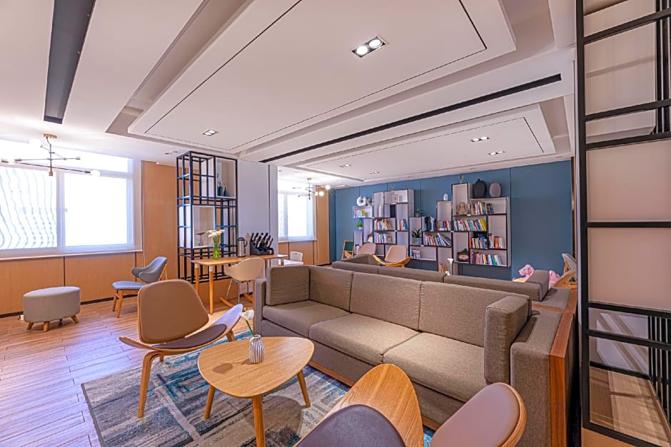 Atour Hotel Nantong Haohe Scenic Spot South Street