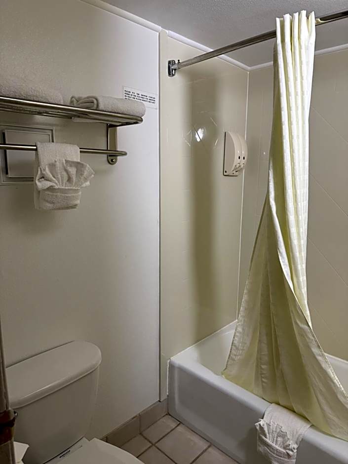 Super 8 by Wyndham Newcastle