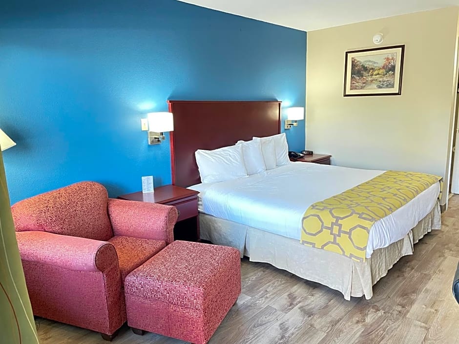 Baymont Inn & Suites