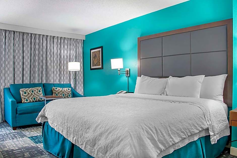 Hampton Inn By Hilton Adel