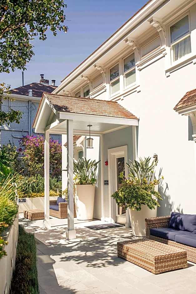 Casa Madrona Hotel And Spa