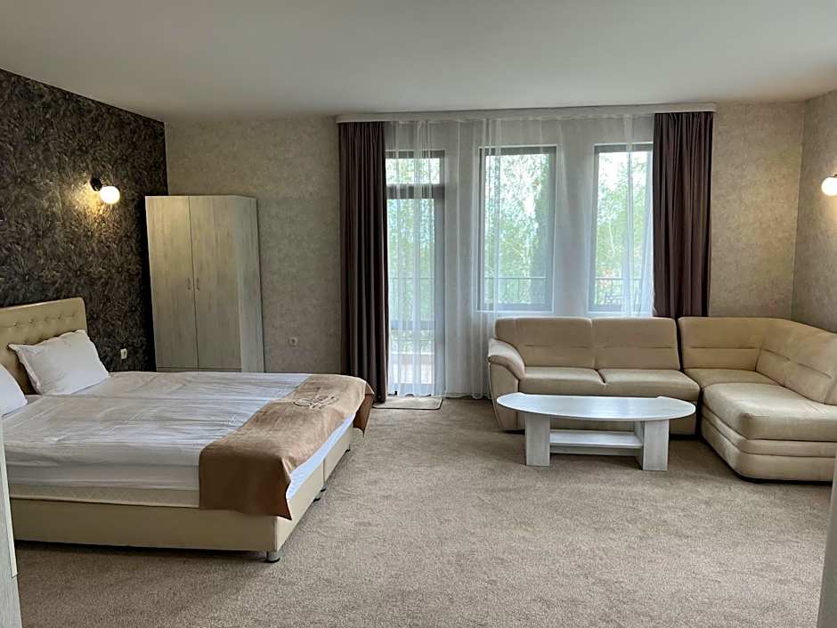Chiflika Family Hotel