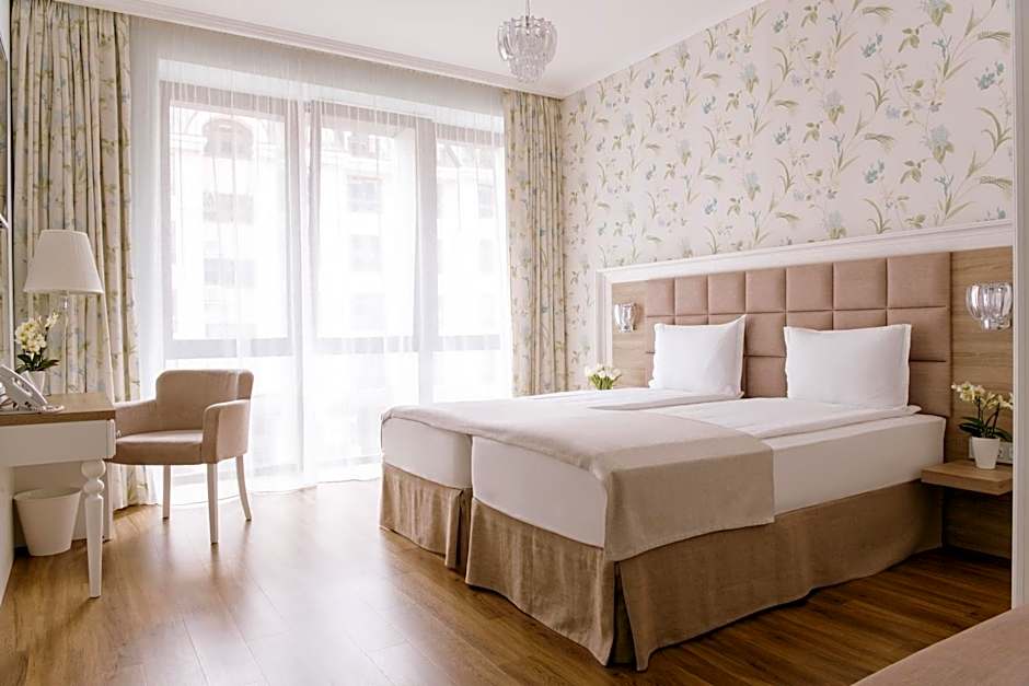 Impresamente Art Hotel