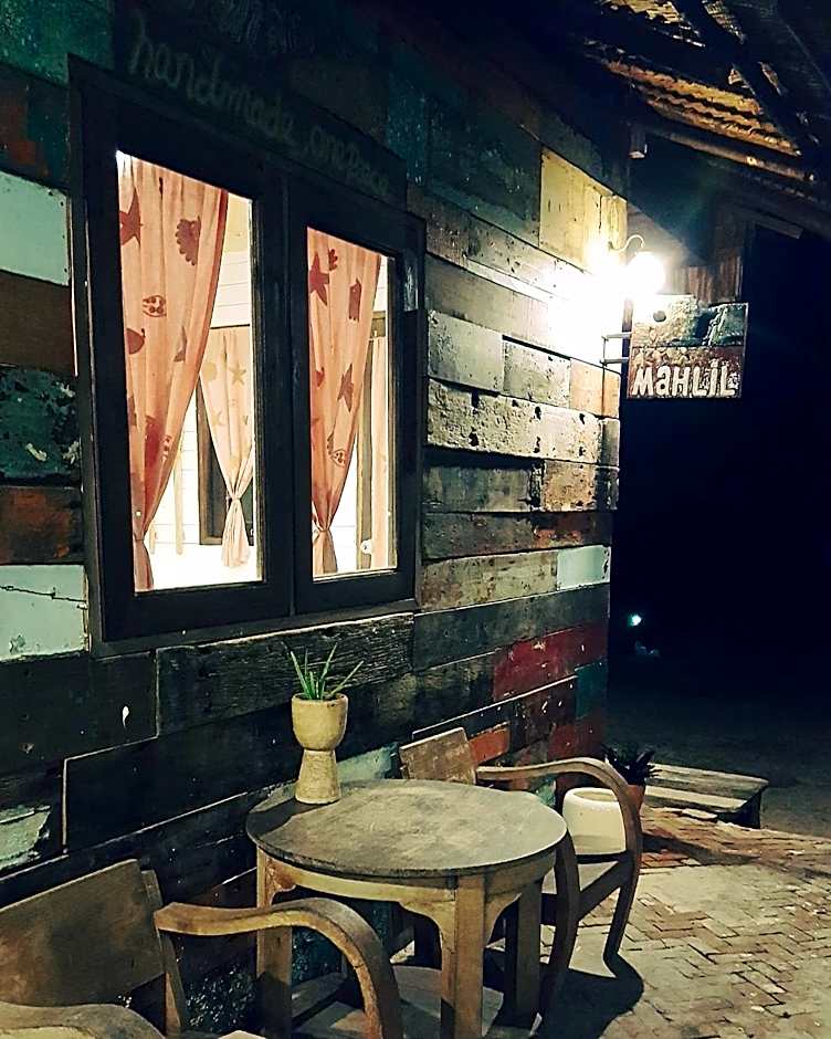 Maliblues Bed & Art Gallery