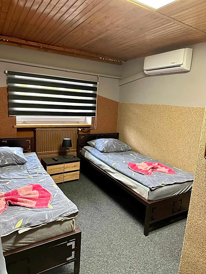 Zajazd Restauracja Derby