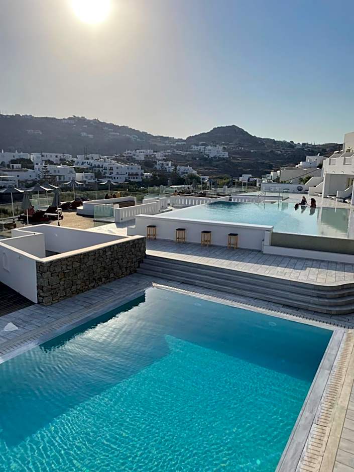 The George Hotel Mykonos
