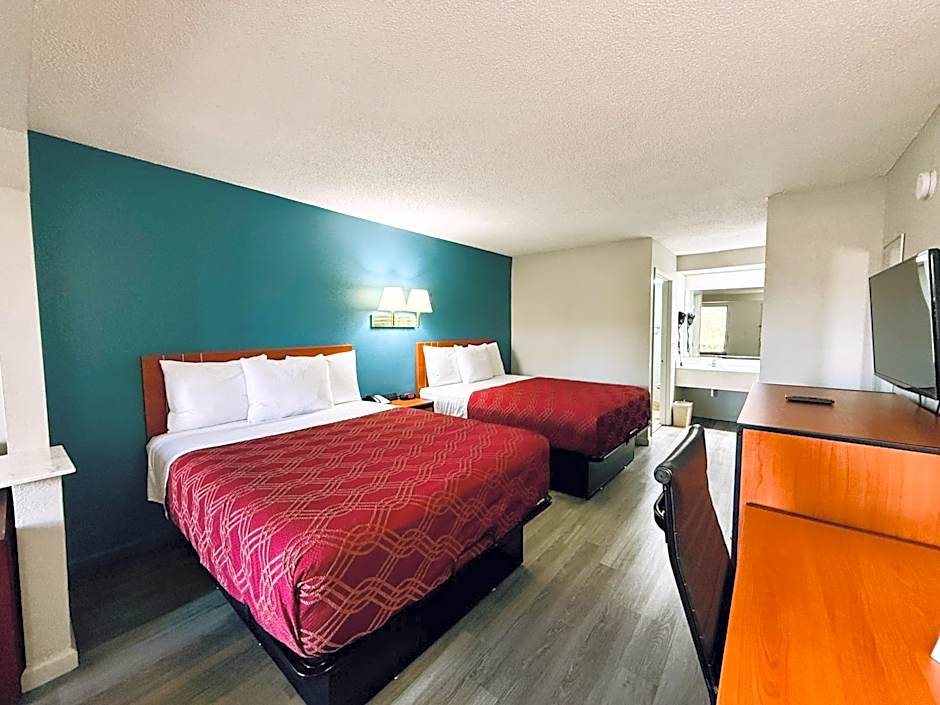 Luxury Inn & Suites