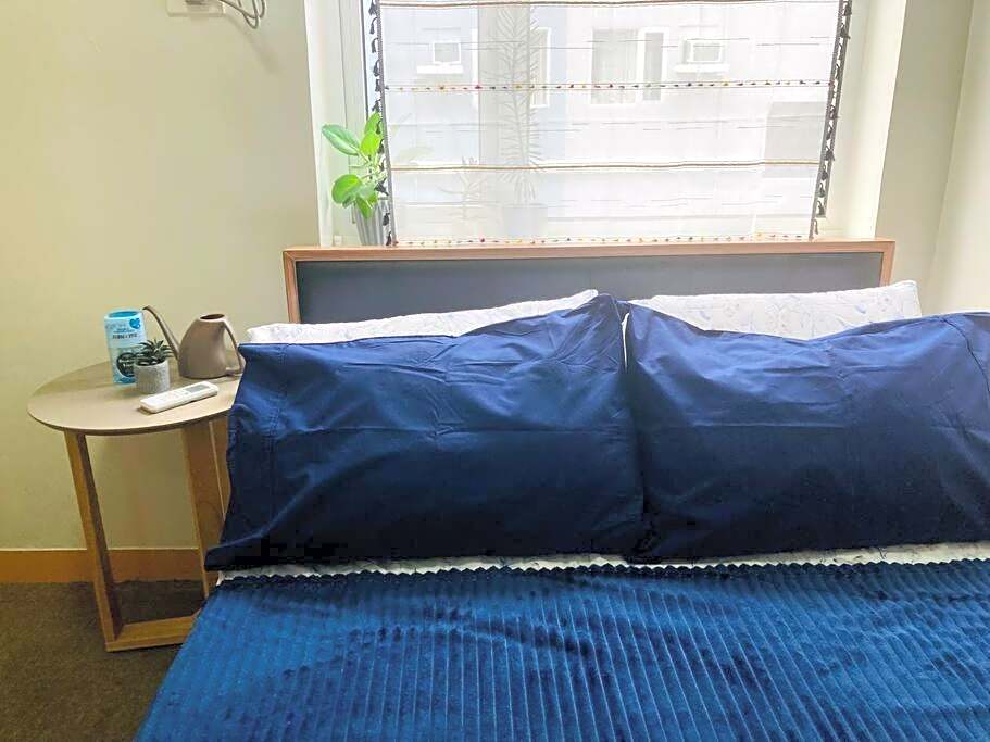 Santorini Inspired 1bedroom Unit at Trees Residences