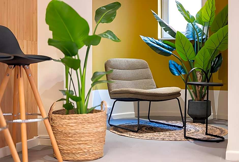 Alma Grand Place Hotel