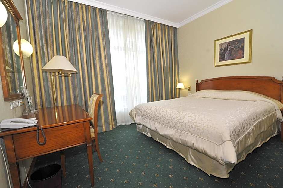 Holiday inn Skopje By IHG