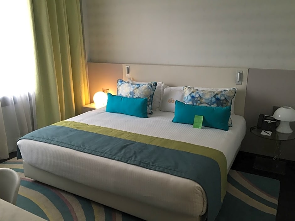 Le Bristol Hotel