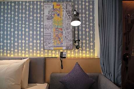 Deluxe King Bed Room