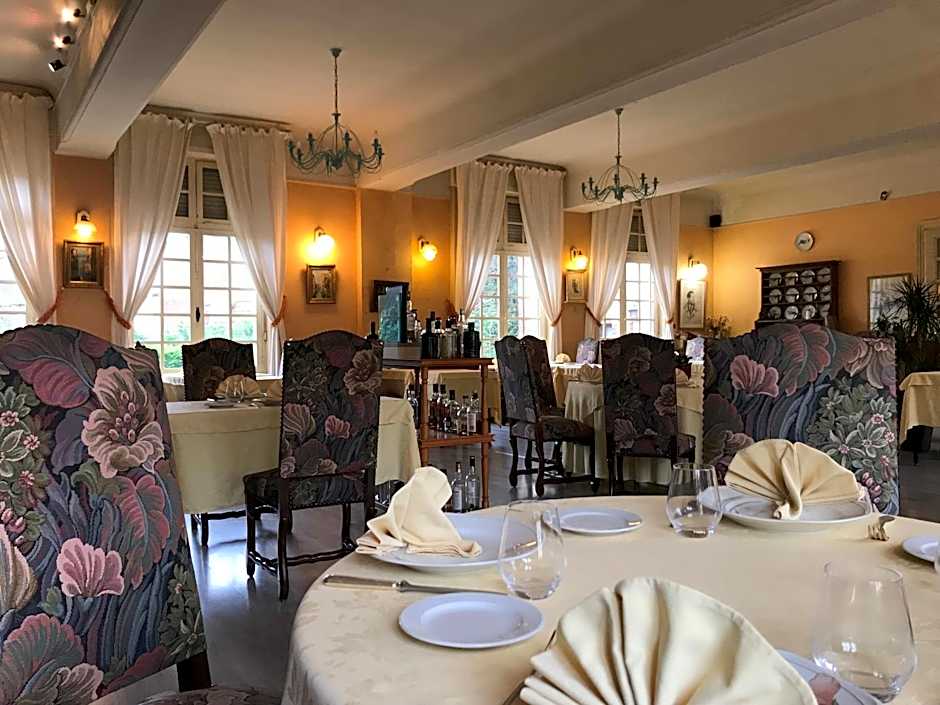 Logis hôtel & Restaurant - Auberge de la Forêt