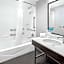 Hampton Inn By Hilton And Suites Downtown Chicago