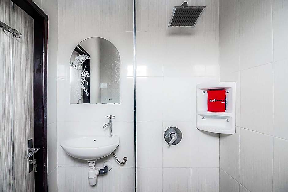 RedDoorz near E Walk Mall Balikpapan