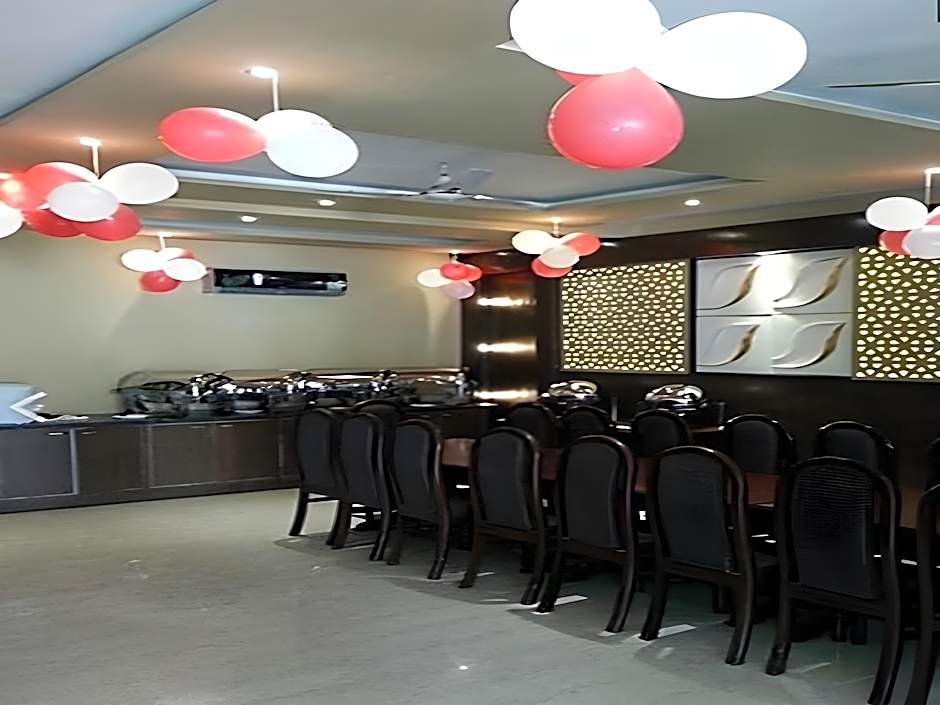 Hotel Grand Continental – Varanasi, VA