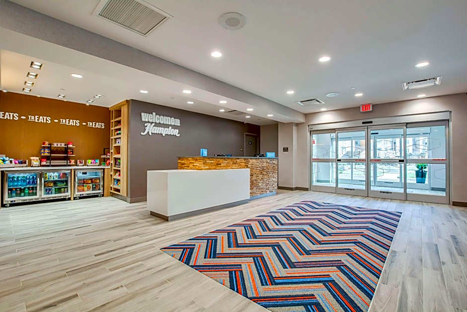 Hampton Inn & Suites by Hilton Louisville East Oxmoor