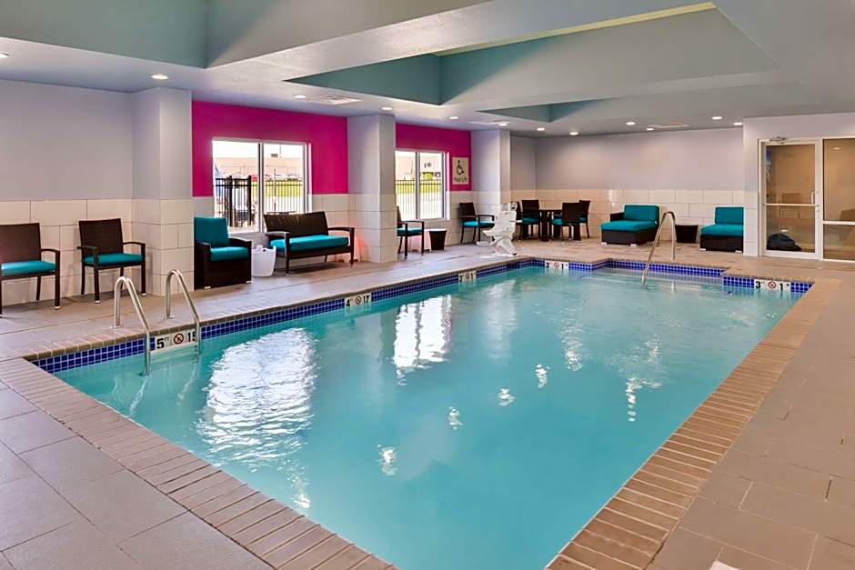 Hampton Inn By Hilton Emporia, KS