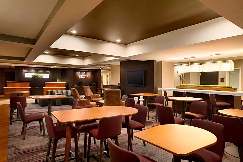 Courtyard by Marriott Champaign